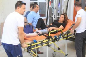 Eşini &ouml;ld&uuml;resiye d&ouml;vd&uuml; sonra da...