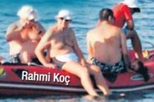 84'l&uuml;k delikanlı Rahmi Ko&ccedil; tatilde