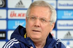 Aziz Yıldırım'dan Ersun Yanal a&ccedil;ıklaması