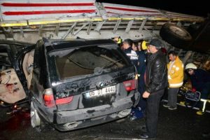 Mahkeme 3 hayat i&ccedil;in 15 yıl istedi