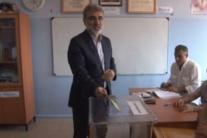 Bakan Yıldız: "Elektrik kesintisi beklemiyoruz"