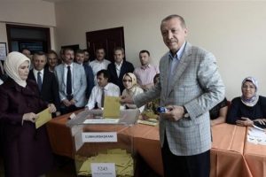 Erdoğan oyunu kullandı! İşte ilk mesaj!