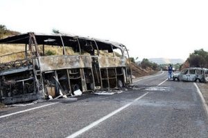 Tanker patlamasında &ouml;lenlerin sayısı 34'e y&uuml;kseldi