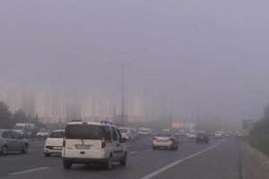 İstanbul'da sabah sisli başladı