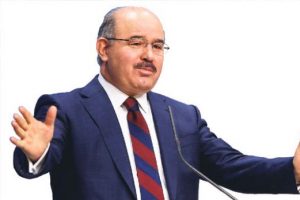 Kulislerde 4 isim &ouml;ne &ccedil;ıkıyor