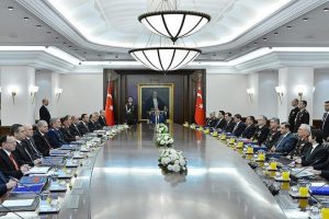 G&uuml;l yarın son kez MGK'ya başkanlık edecek
