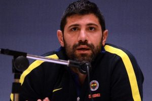 Mirsad'ın yerine &Ouml;mer Onan