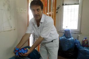 Bursalı muhtardan &ouml;rnek hareket