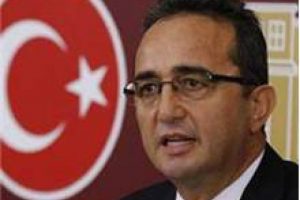 CHP y&ouml;netiminden muhaliflere cevap