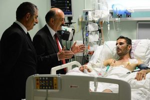 M&uuml;ezzinoğlu'ndan Gazzeli yaralılara ziyaret
