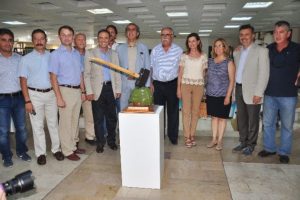 Eski Balyoz tutuklularından balyozlu sergi