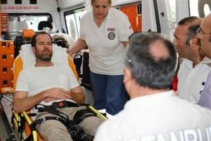 Yaralı gazeteciler İstanbul'da