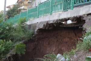 İzmit'te toprak kayması