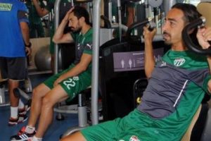 Bursaspor Trabzon'da salona girdi