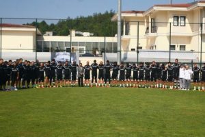 Beşiktaş da durdu