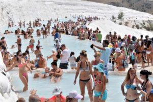 Pamukkale'ye talep patladı!