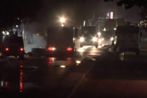 Sultangazi'de korsan g&ouml;steriye polis m&uuml;dahalesi