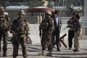 Afganistan'da &ccedil;atışmalar: 40 &ouml;l&uuml;