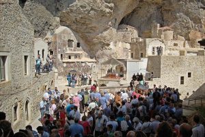 S&uuml;mela Manastırı'nda 5. ayin