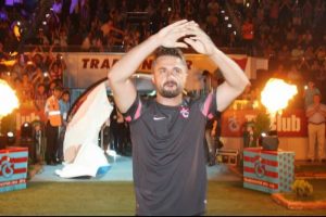 Trabzonspor'da nefes kesen a&ccedil;ılış