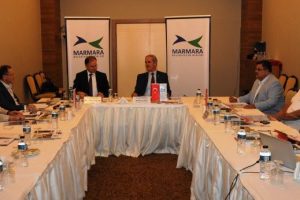 Belediyeler Bosna Hersek'in y&uuml;z&uuml;n&uuml; g&uuml;ld&uuml;rd&uuml;