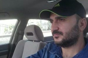 Alkoll&uuml; s&uuml;r&uuml;c&uuml; polis bı&ccedil;akladı