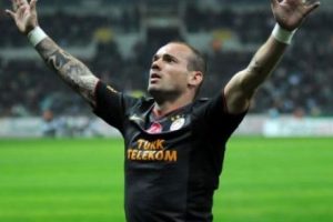 Sneijder'in performansı mutlu etti