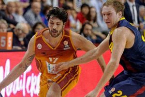 Cenk Akyol Anadolu Efes'te