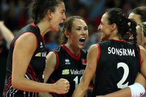 Sultanlar ikinci kez D&uuml;nya Arenası'nda!
