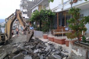 Ka&ccedil;ak yapıya taviz yok