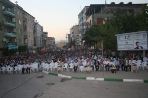 G&uuml;rsu'da Ceceli r&uuml;zgarı esti
