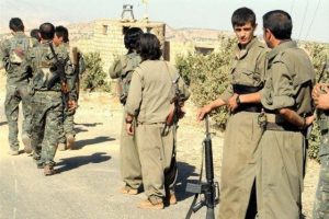 PKK'lılar M-16 ile Irak'ta g&ouml;r&uuml;nt&uuml;lendi