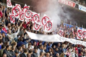 PSV taraftarından internet tepkisi!