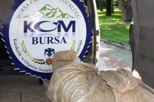 Bursa'da tarihi heykel operasyonu!