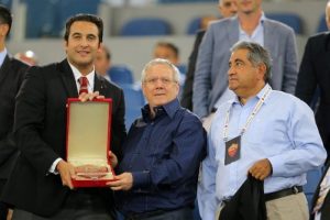Roma'dan Yıldırım'a plaket