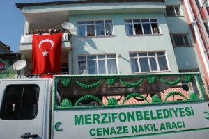 Şehidin cenazesi baba ocağında