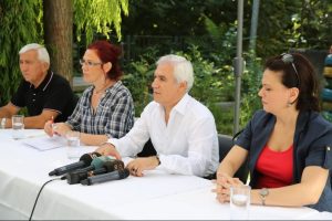 Nil&uuml;fer'den Ezidilere insani yardım kampanyası