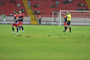Mersin stadında zemin sıkıntısı