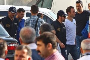 32 polis mahkemeye sevk edildi