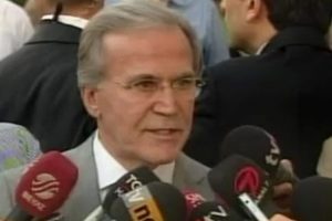 Yeni başbakan hakkında ilk yorumu