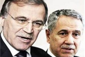 Ge&ccedil;iş d&ouml;neminin iki ismi: Arın&ccedil; ve Şahin