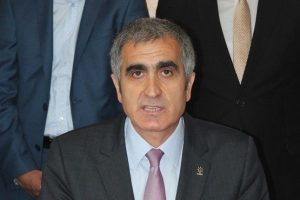 Nil&uuml;fer Teşkilatından Davutoğlu'na destek