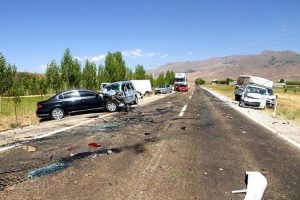Varto-Karlıova yolu ulaşıma a&ccedil;ıldı