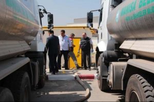 Tanker şof&ouml;rlerinin kavgasında kan aktı