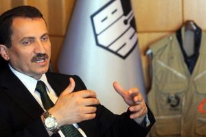 "Biz k&ouml;pr&uuml; olmaya &ccedil;alışıyoruz"