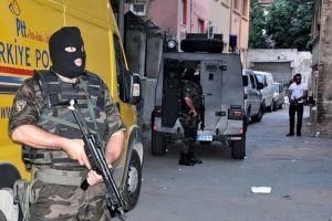 Dev uyuşturucu operasyonunda 13 kişi g&ouml;zaltına alındı