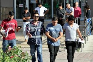 Kardeş kavgası &ouml;l&uuml;mle bitti