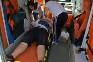 Otomobille sulama kanalına u&ccedil;tu