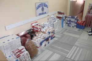 Bursa'da ka&ccedil;ak sigaraya operasyon!