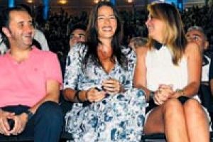 Arar ile Er&ccedil;etin'i birbirine karıştırdı!...